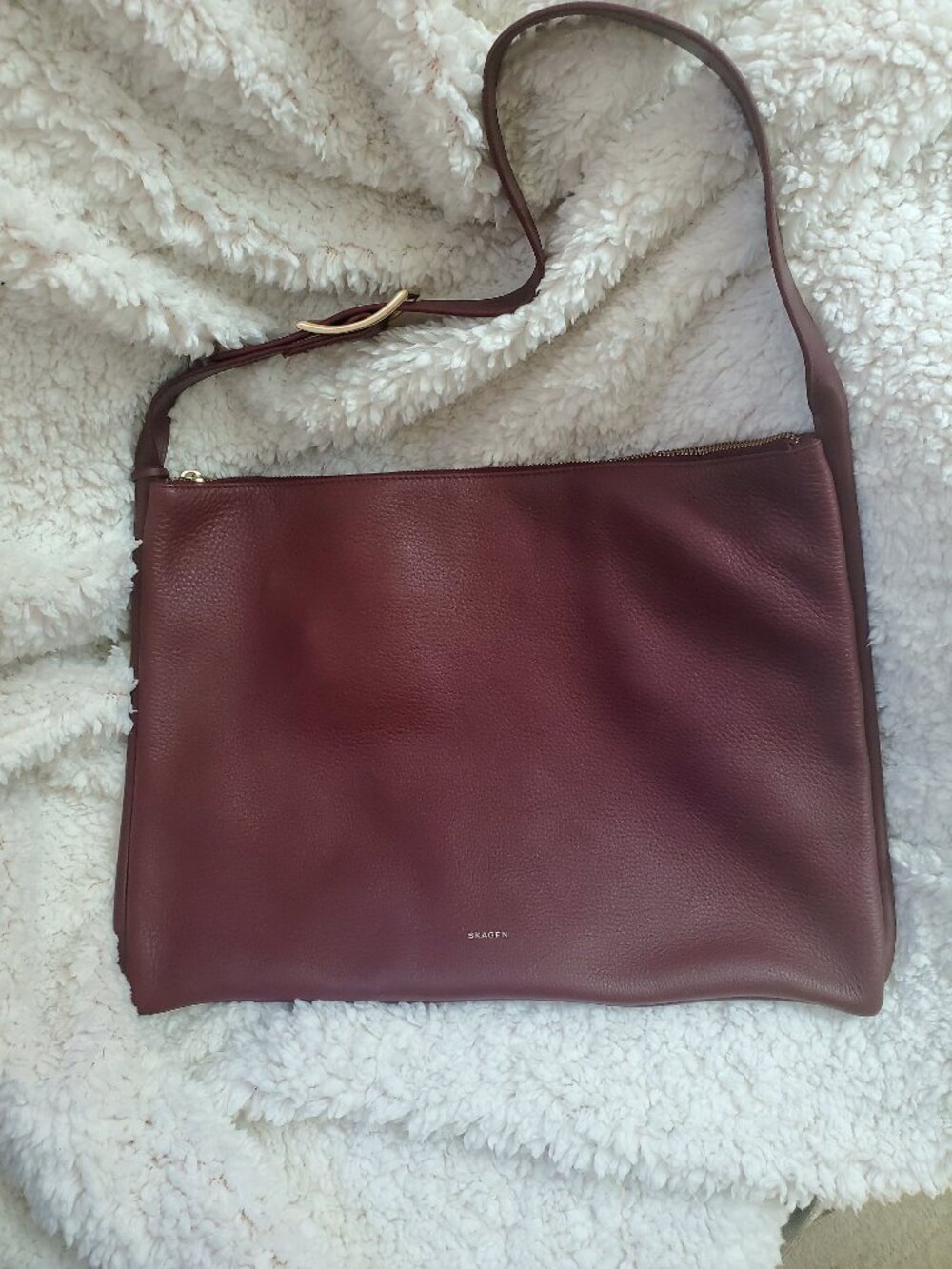 Skagen Anesa Shoulder Bag, Pebbled Leather in Cordovan NWOT